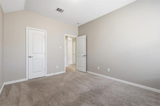 Building Photo - 15801 Weymouth Dr