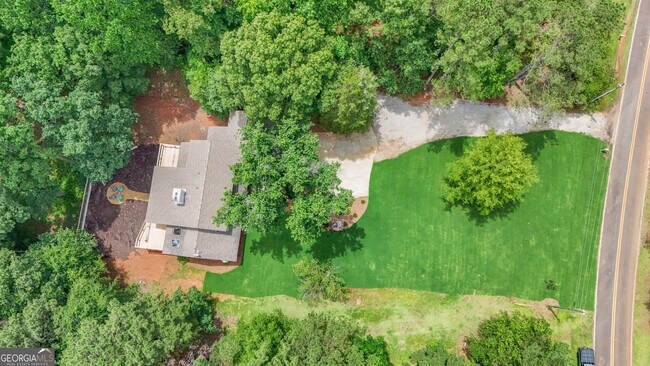 Building Photo - 212 Southland Dr