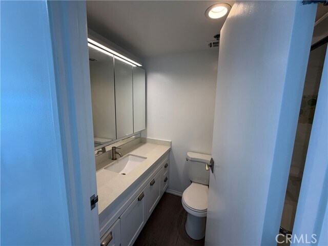 Building Photo - 525 E Seaside Way