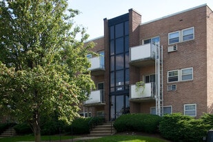 Building Photo - Marina Park Apartments