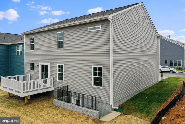 Building Photo - 274 Ludgate Mnr