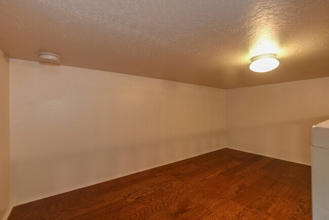 Building Photo - Boulder Park Townhome for Rent
