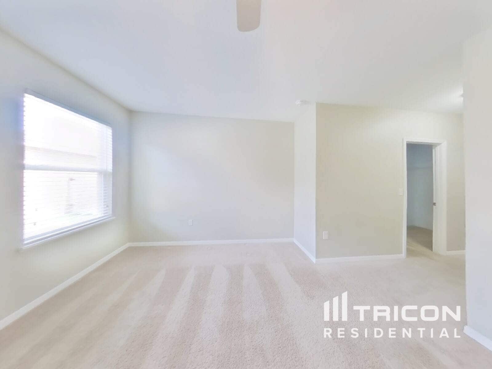 Building Photo - 1617 Tamarind Rd