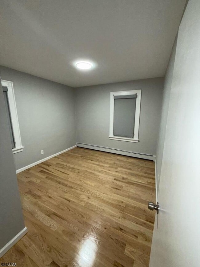 Building Photo - 32 Hornblower Ave