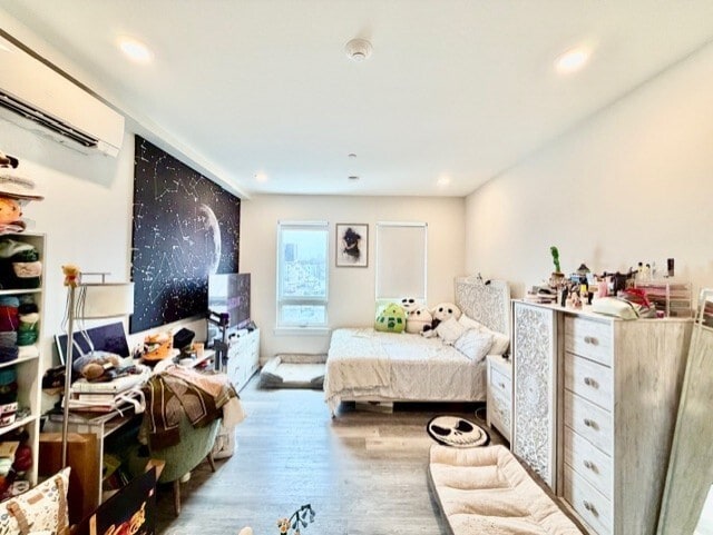 Building Photo - 5 Fremont St