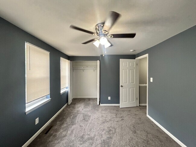 Building Photo - Baltimore - 3 Bedrooms and 1 baths Available!