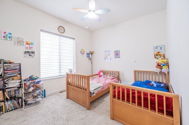 Building Photo - Gorgeous 3-Bed, 3-Bath Home in Ketcher Farm- Theater Room & Fenced Yard!