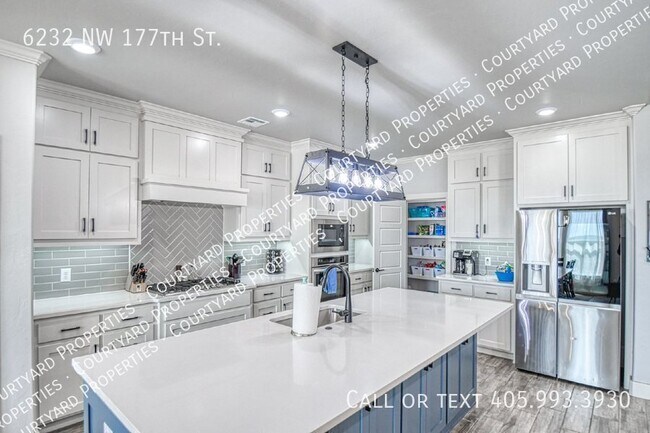 Building Photo - 6232 NW 177th St