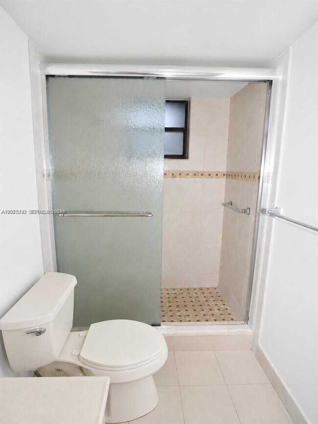Building Photo - 7985 SW 86th St