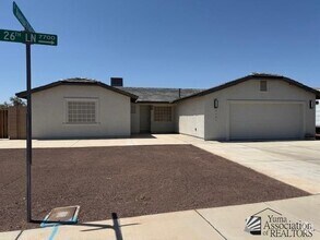Building Photo - 7721 E 26th Ln