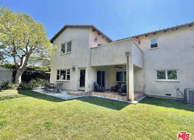 Building Photo - 3250 Midvale Ave