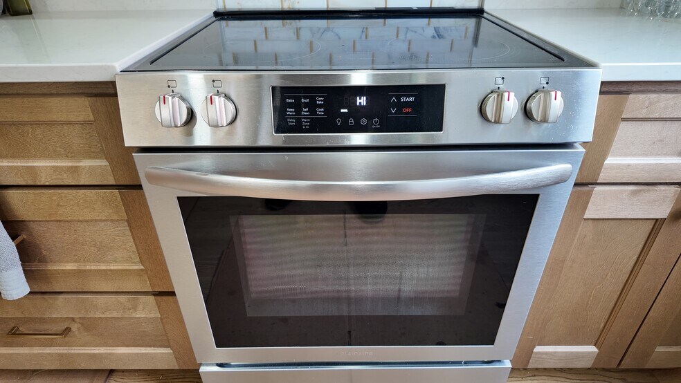 Building Photo - 1521 Anthony Dr