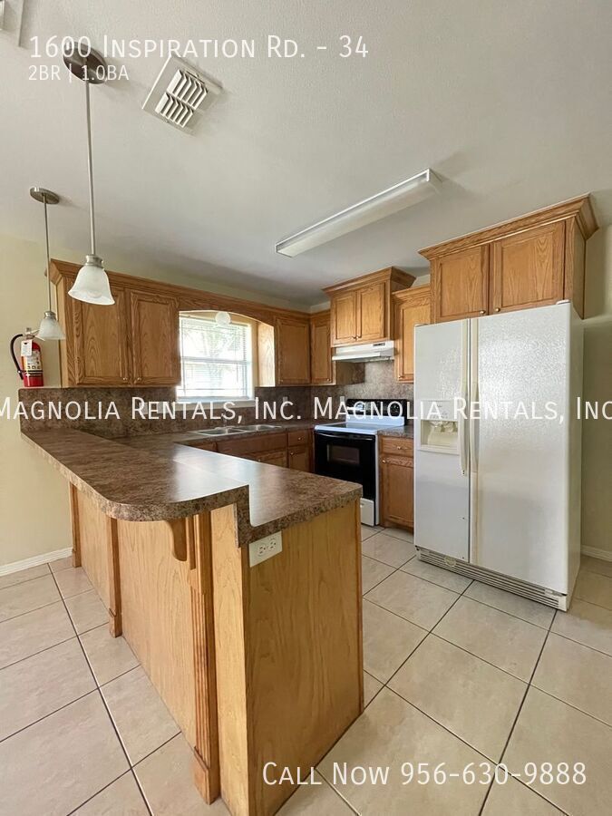 Building Photo - 1600 Inspiration Rd