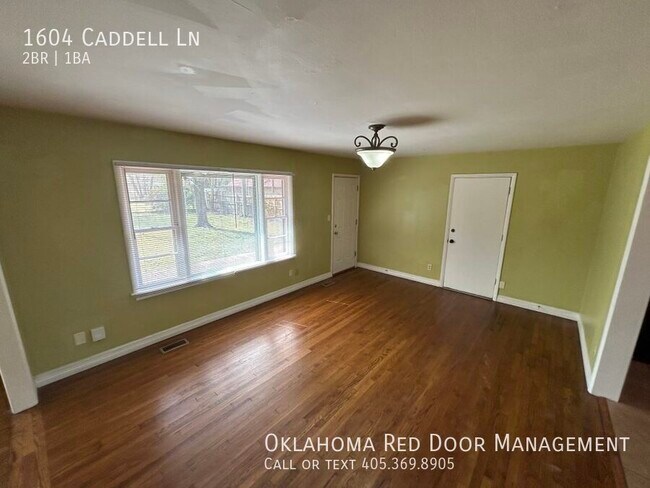 Building Photo - 1604 Caddell Ln
