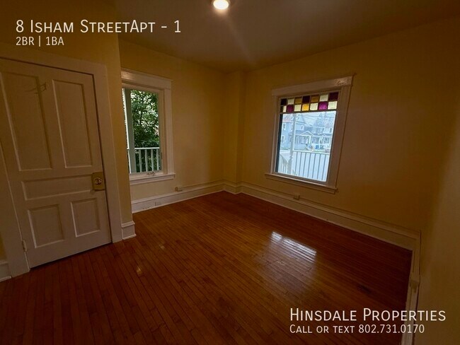 Building Photo - 8 Isham St