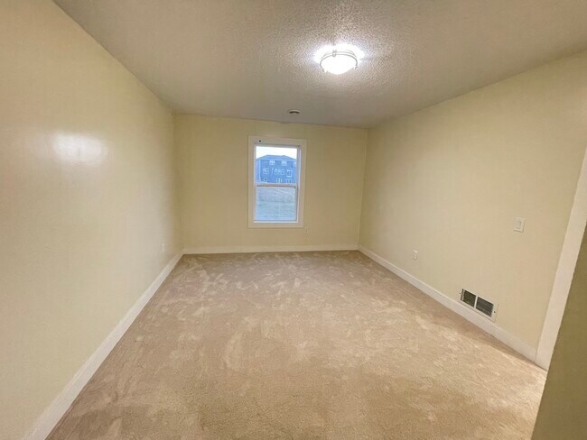 Building Photo - 8139 180th St W