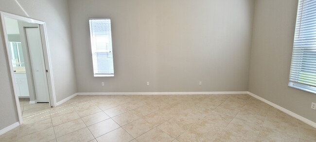 Building Photo - 1171 Siesta Key Cir