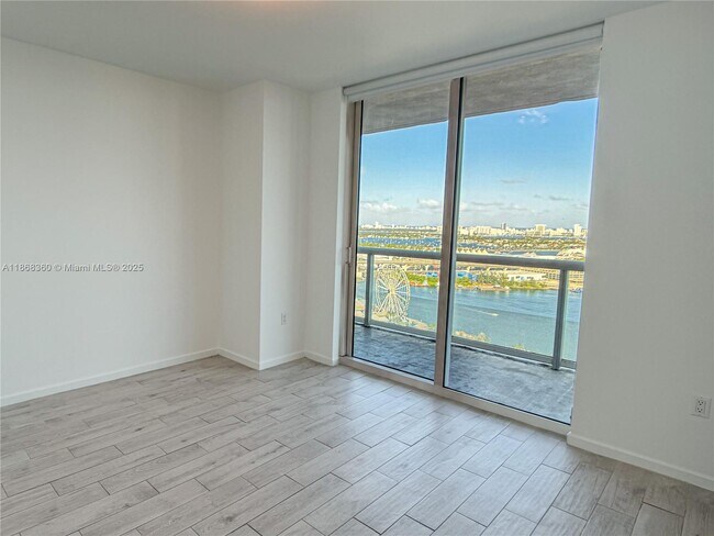 Building Photo - 50 Biscayne Blvd