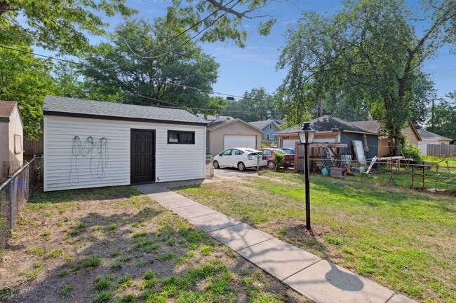 Building Photo - 4105 2nd Ave S
