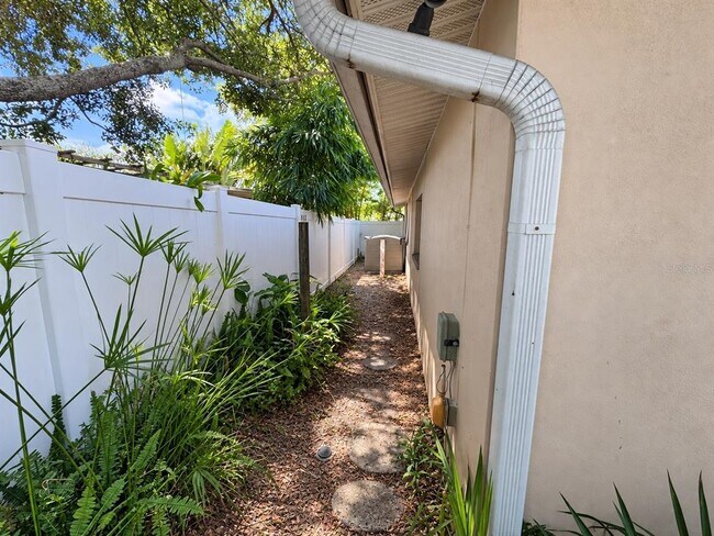 Building Photo - 8915 59th Way