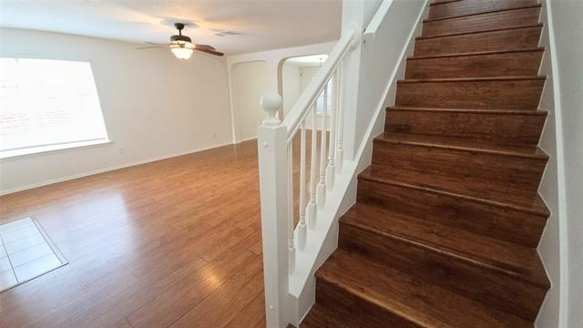 Building Photo - 2244 Chapman Dr