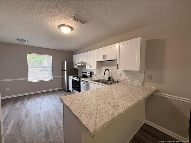 Building Photo - 4061 Professional Dr