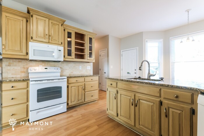 Building Photo - 1445 Windsong Park Dr NE