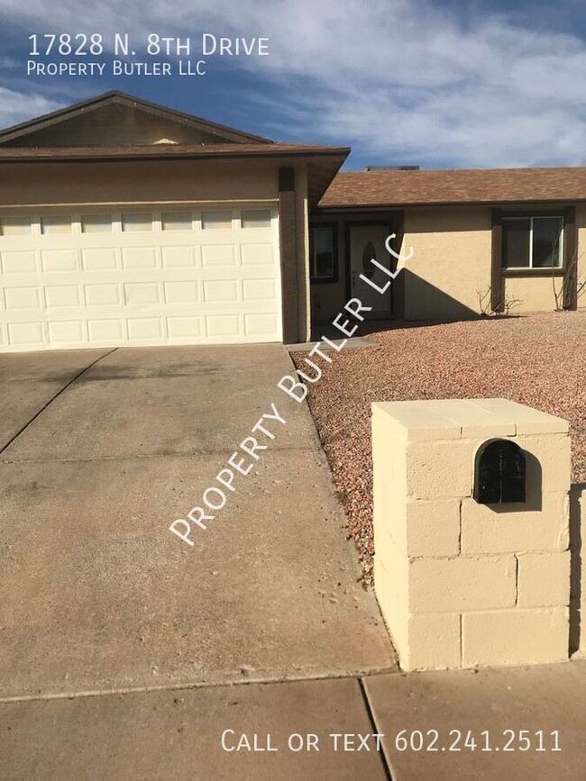 Primary Photo - Great North Phoenix Home Near 7th Ave & Gr...