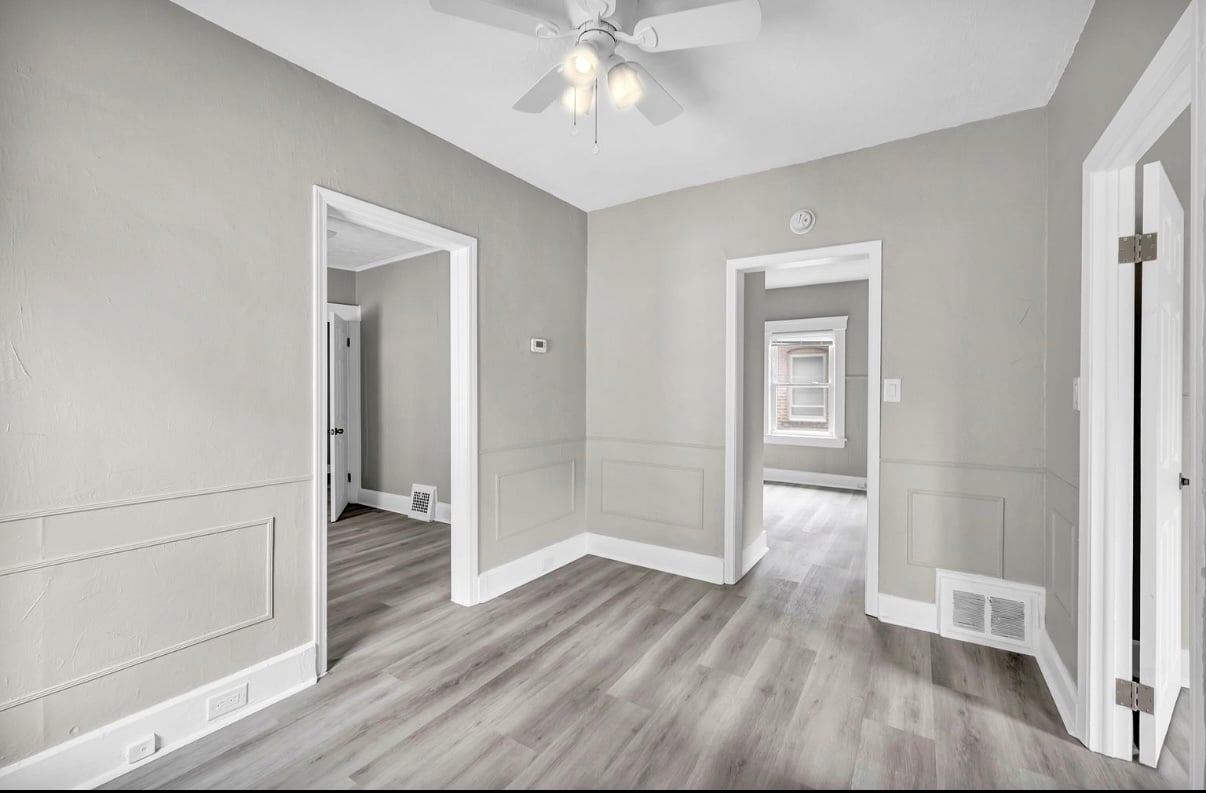 Building Photo - 2023 Robin St