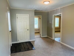 Building Photo - 169-171 Bank