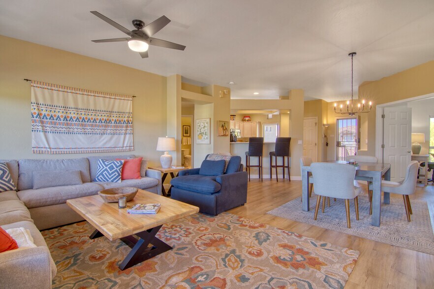 Building Photo - 655 W Vistoso Highlands Dr