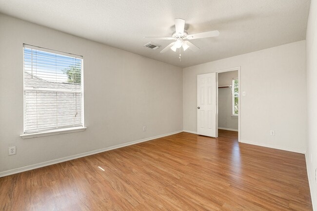 Building Photo - 20307 Wild Berry Dr