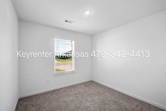 Building Photo - Bright, Open & Beautifully Designed 3-Bedroom Home