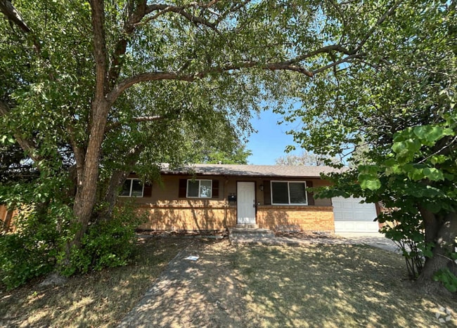 Building Photo - 9135 Judson St