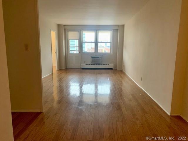 Building Photo - 444 Bedford St