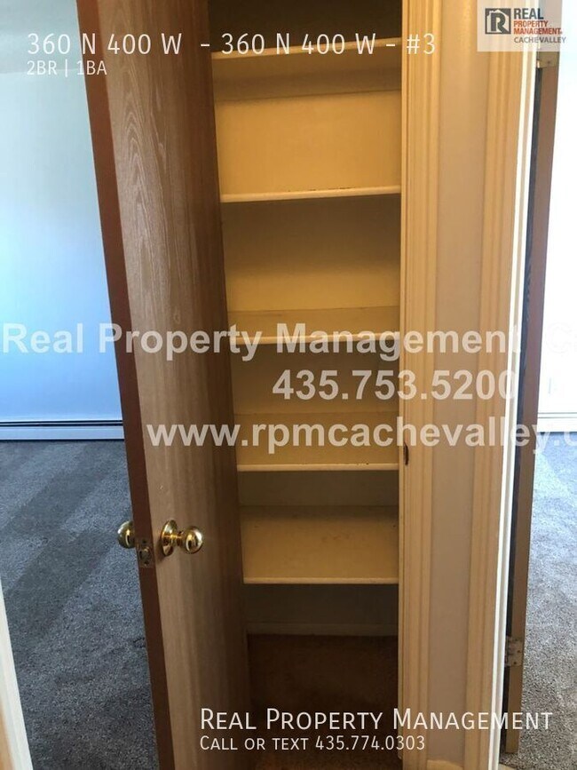 Building Photo - 360 N 400 W