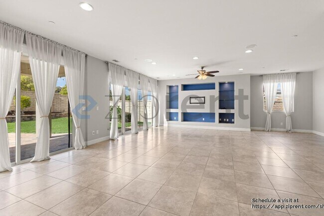 Building Photo - 1538 Avila Ln