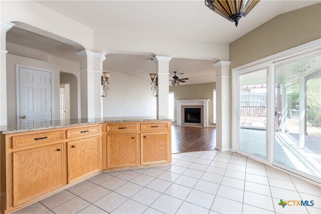 Building Photo - 301 Buckskin Trail