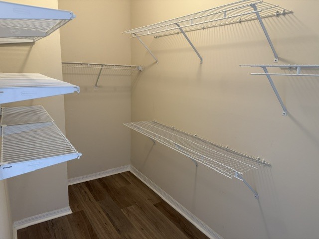 Building Photo - 5692 Bentgrass Dr