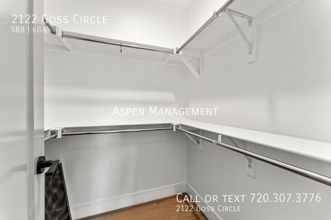 Building Photo - 2122 Goss Cir W