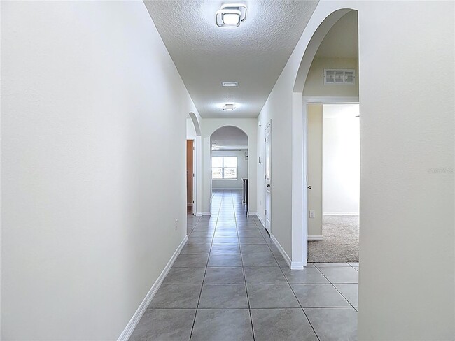 Building Photo - 2682 Common Fig Run