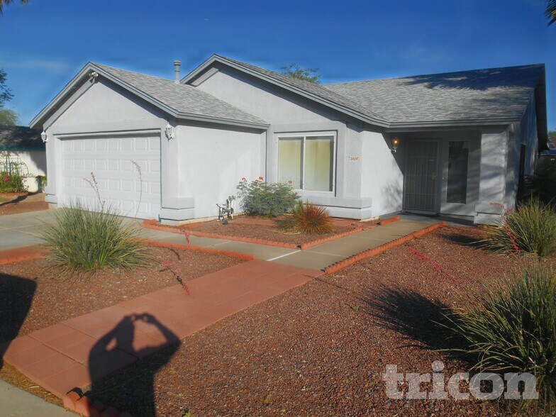 Building Photo - 3628 W Firehawk Dr