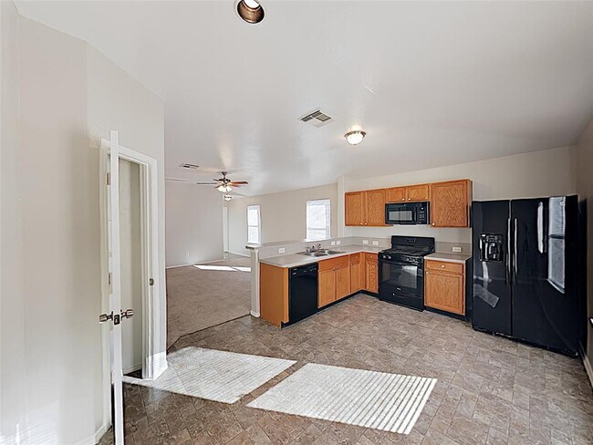 Building Photo - 8607 Twillingate Ln