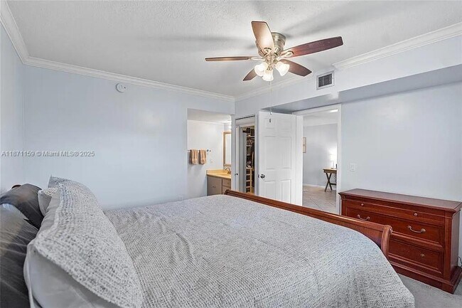 Building Photo - 1707 Whitehall Dr