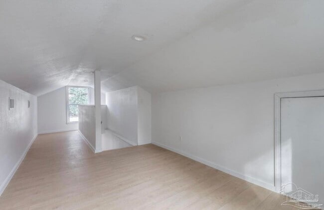 Building Photo - 61 E Ensley St