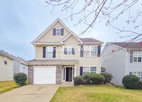 Building Photo - 6202 Hickory Ln Cir