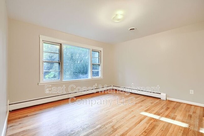 Building Photo - 7071 Pindell School Rd