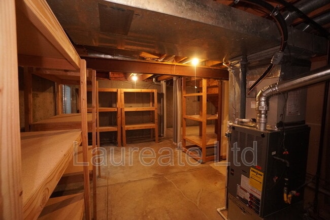 Building Photo - 9521 Joyce Ln