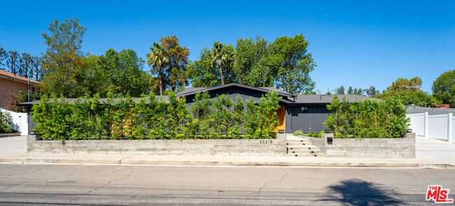 Building Photo - 20215 Lorenzana Dr