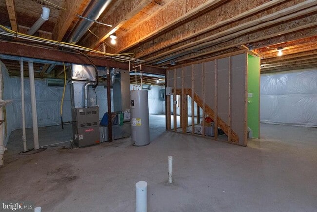 Building Photo - 341 Bullskin St